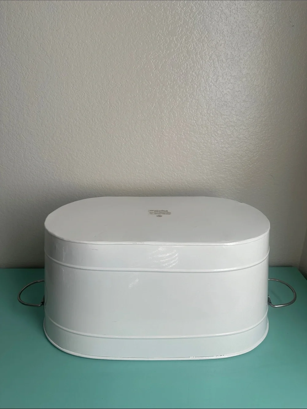 Harry Baker white handmade metal storage tub with silver paw detail-used